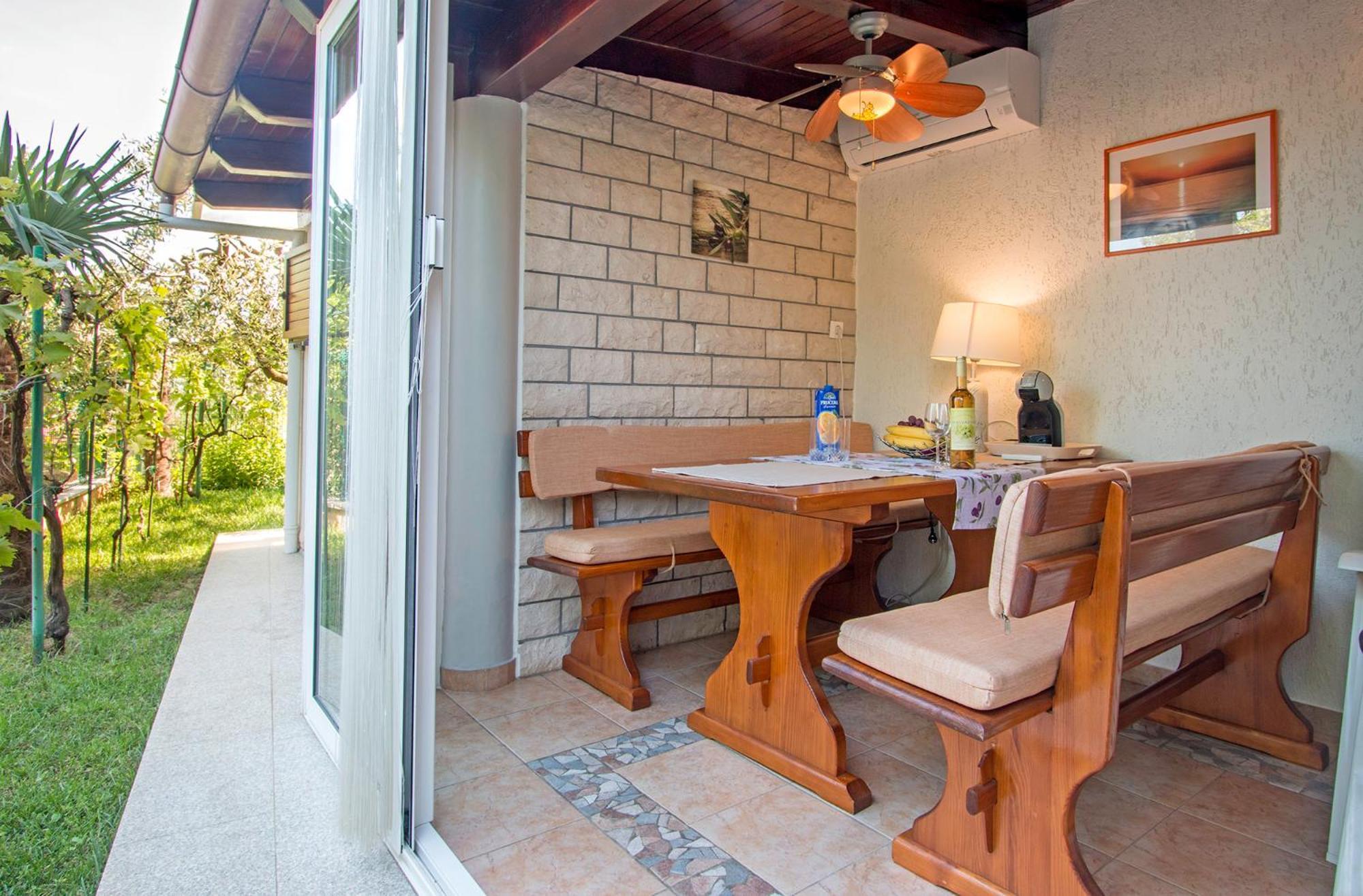 Studio Apartment Oliva Pula Bagian luar foto